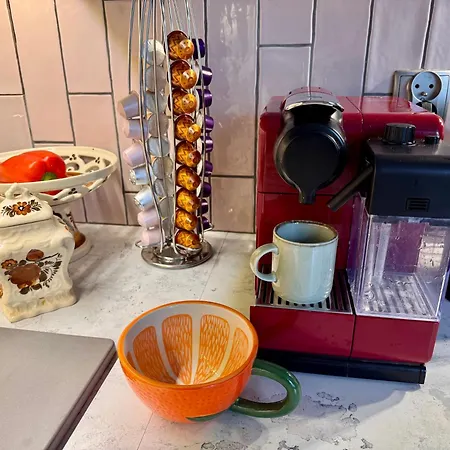 アパート Kolobrzeska Prl With Modern Touch ビャウォガルト