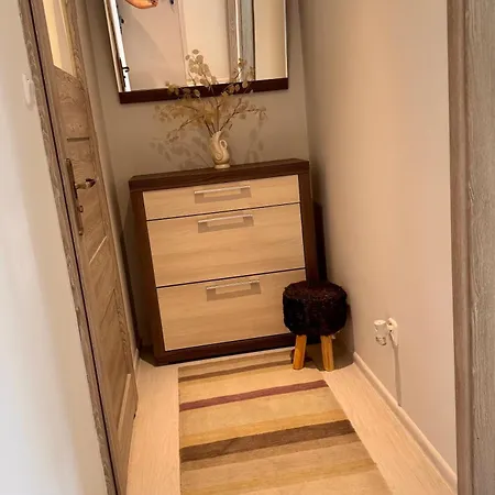 Apartment Kolobrzeska Prl With Modern Touch