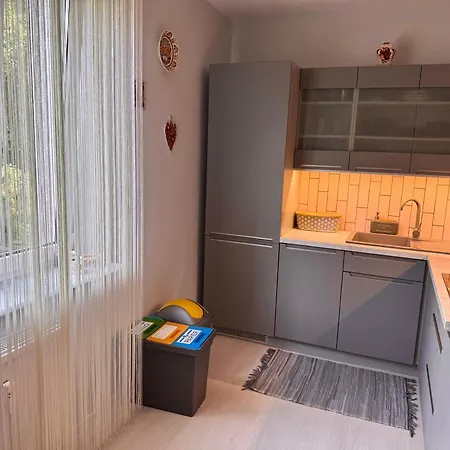 Kolobrzeska Prl With Modern Touch