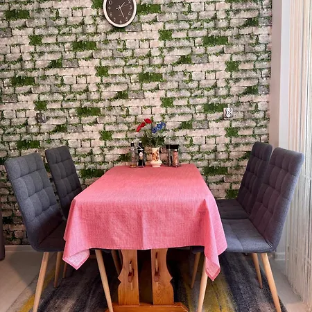 Apartment Kolobrzeska Prl With Modern Touch *