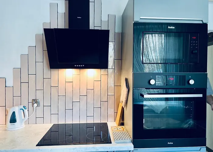 Kolobrzeska Prl With Modern Touch Apartamento