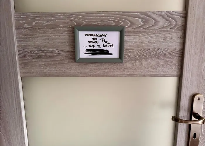 Kolobrzeska Prl With Modern Touch *