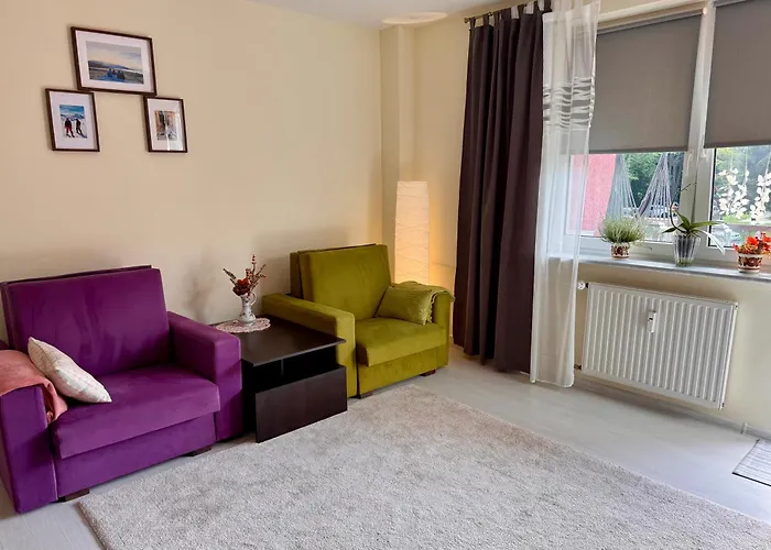 Kolobrzeska Prl With Modern Touch *